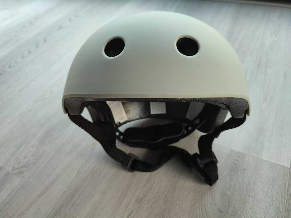 Capacete Criança Momi Mimi 48-55cm