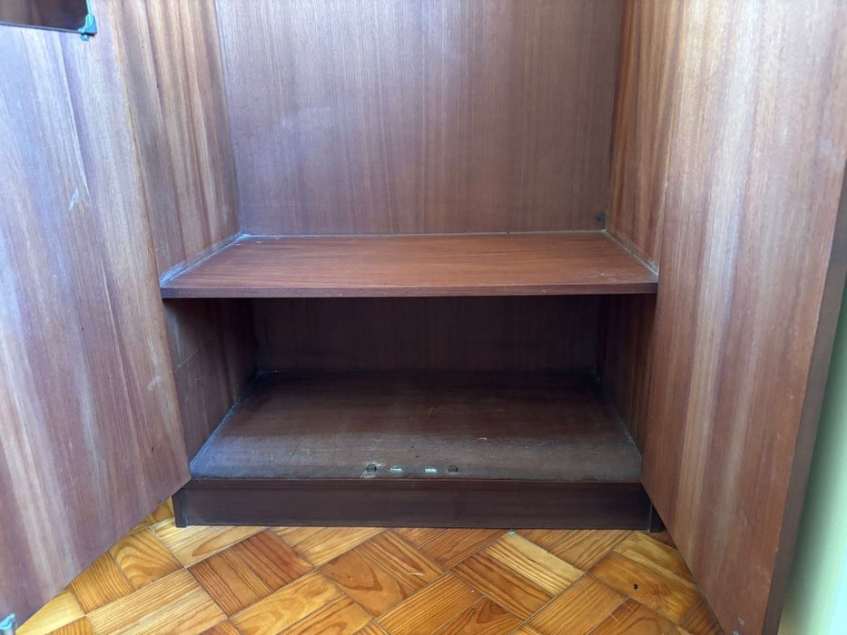 Roupeiro Vintage em Contraplacado - Tom Madeira