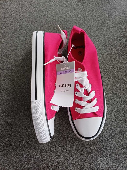 Trampki różowe nowe r. 38