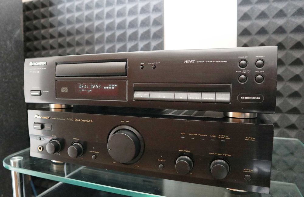 Стойка усилитель PIONEER A-109  проигрыватель PIONEER PD-106