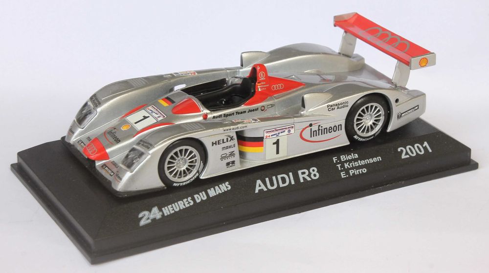 Miniaturas usadas para peças Toyota Audi Ixo 1/43