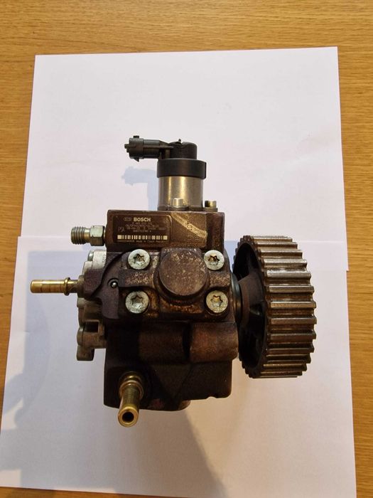 Bomba Injetora Bosch Ford Focus 1.6 TDCI 90 CV  ( Motor PSA