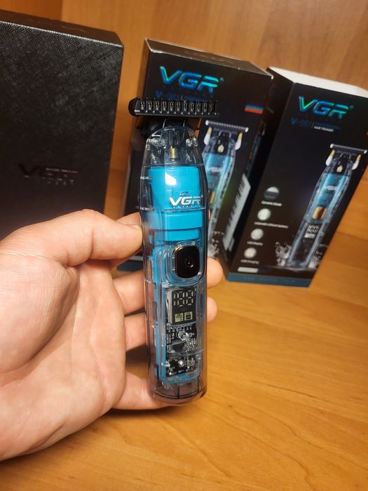Тример VGR V-961 для бороди та оконтовки: 799 грн. - Бритвы, эпиляторы ...