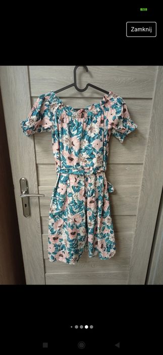 Sukienka w kwiaty Orsay