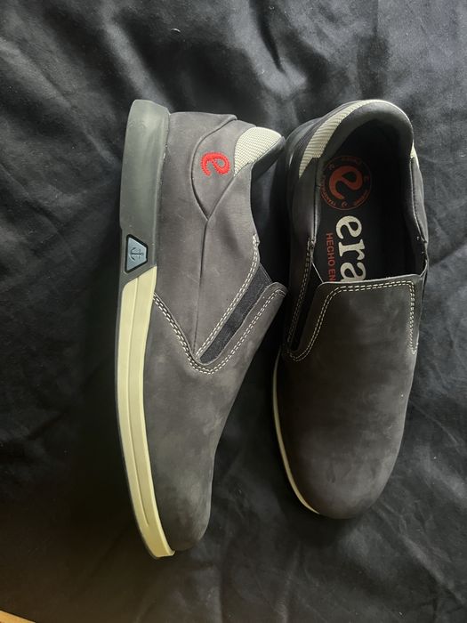 Продам мужские мокасины