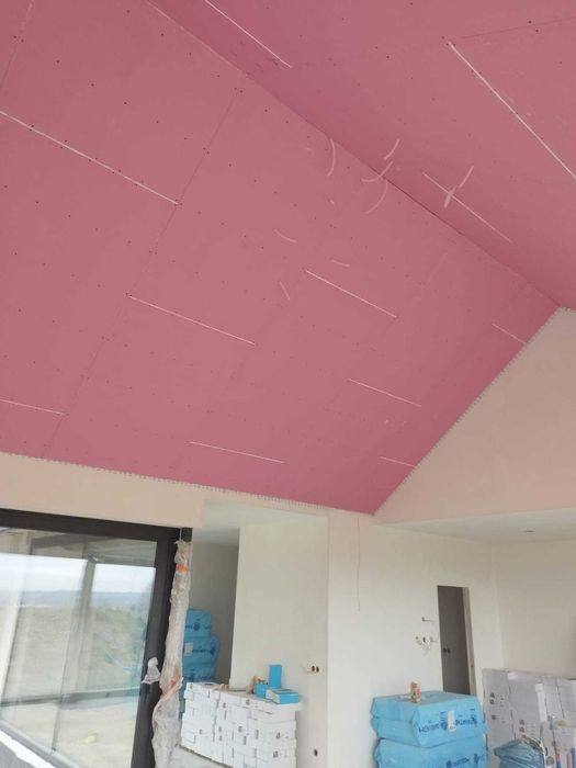 Adaptacje poddaszy Ocieplenia  Sufity podwieszane Gładzie gipsowe