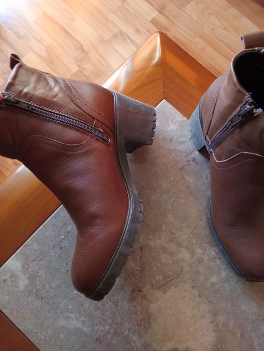 Botas em pele senhora