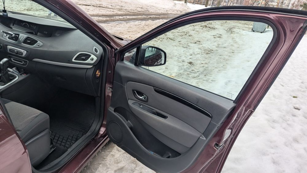 Продам Renault Scenic 2014 року