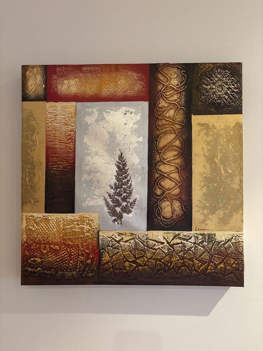 Quadro castanho/dourado com texturas