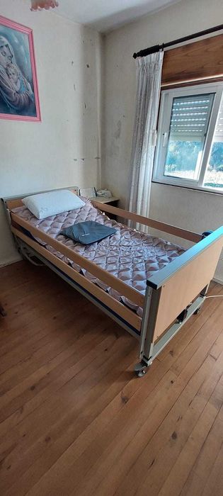 Cama articulada Triumph/almof