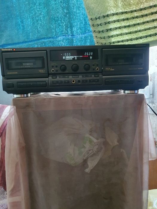 Magnetofon dwukasetowy Technics 979