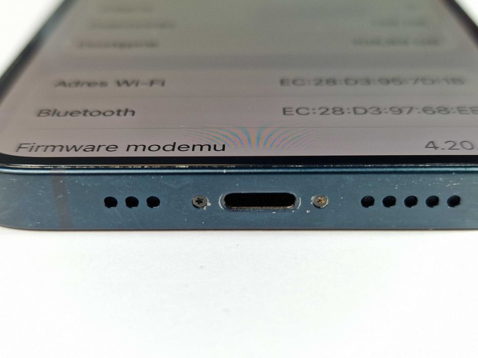Iphone 14 128GB/ Midnight/ Czarny/ BAT 85%/ Grade B + ładowarka