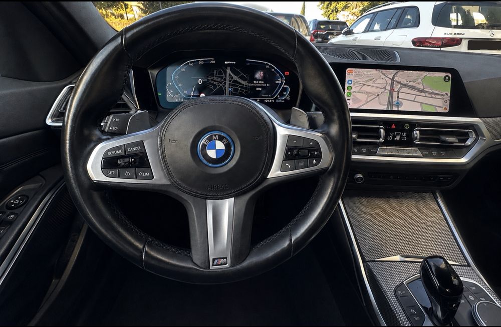 BMW  320e  Pack M   Auto Berlina