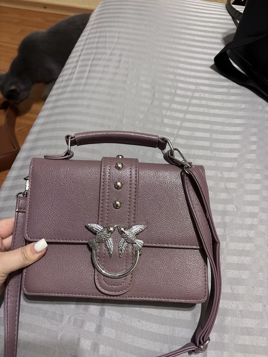 Сумка жіноча зручна