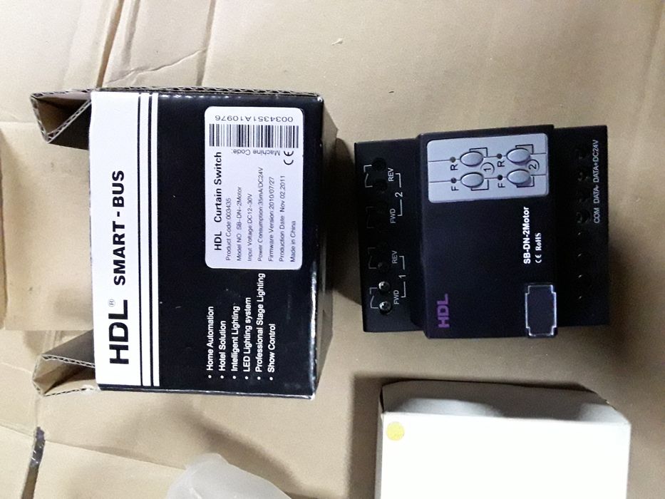 Умный дом  настенная панель с экраном DLP, EU SB-DLP-MEU HDL/KNX