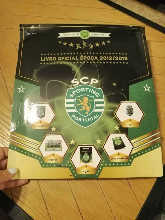 Livro oficial época 2012/2013 Sporting