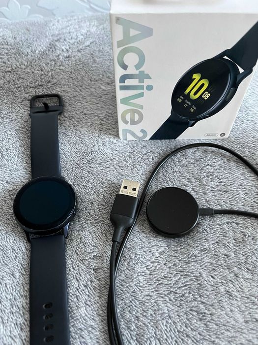 Smartwatch SAMSUNG Galaxy Watch Active 2  Aluminium Czarny 40mm
