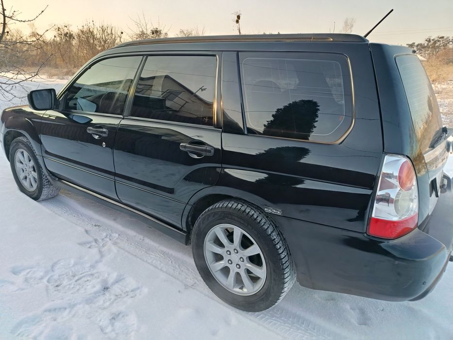 Продам Субару  Форестер 2.0 бенз!