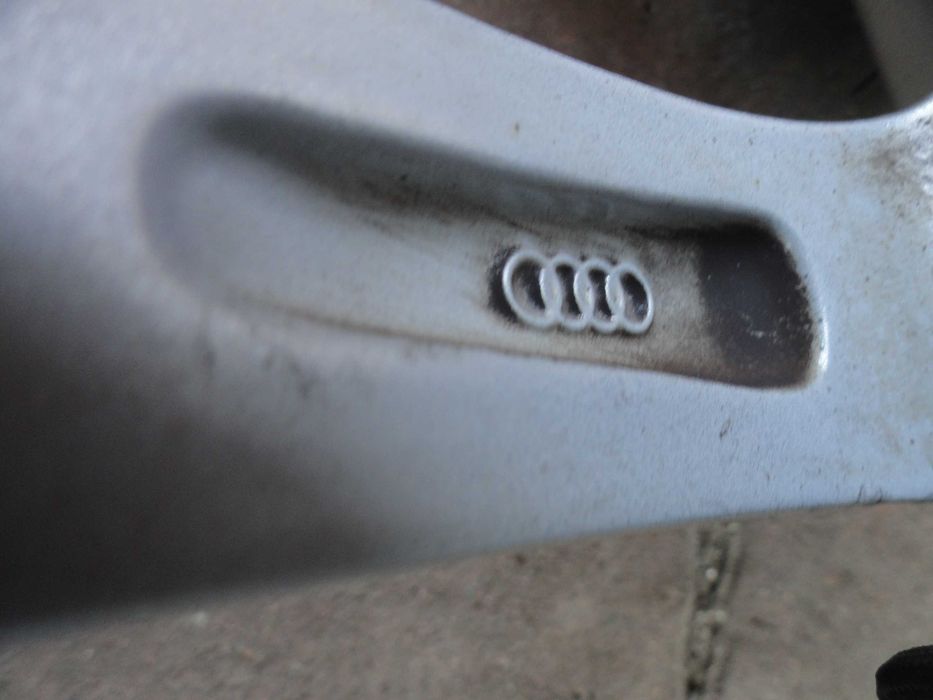 Felgi Aluminiowe 17 5x112 Audi Orginał
