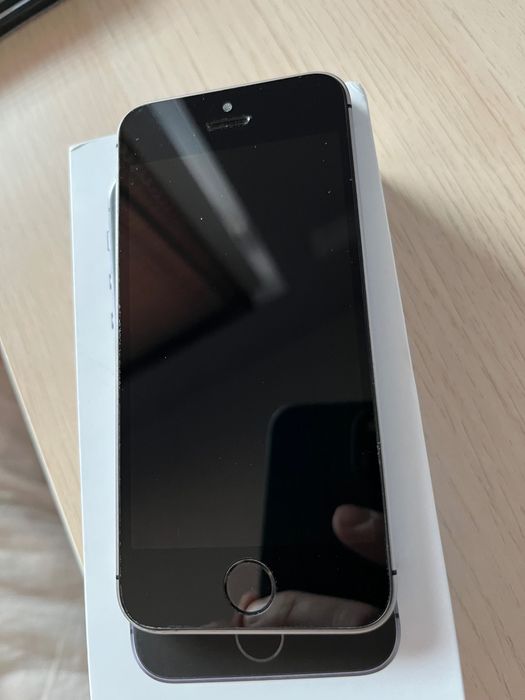 iPhone SE (2016) 1 gen na iOS 14