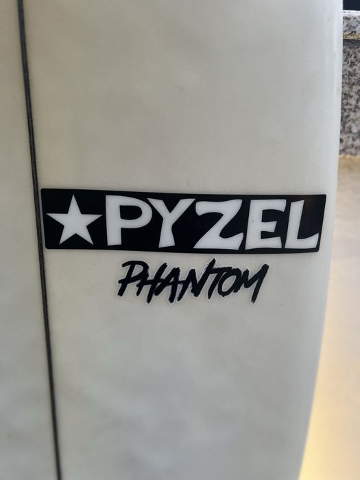 Prancha de Surf Pyzel Phantom 5’9 x 19.25 - Com Bag