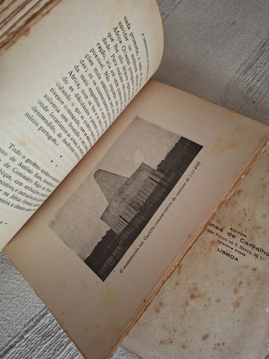 Livros antigos história de Moçambique