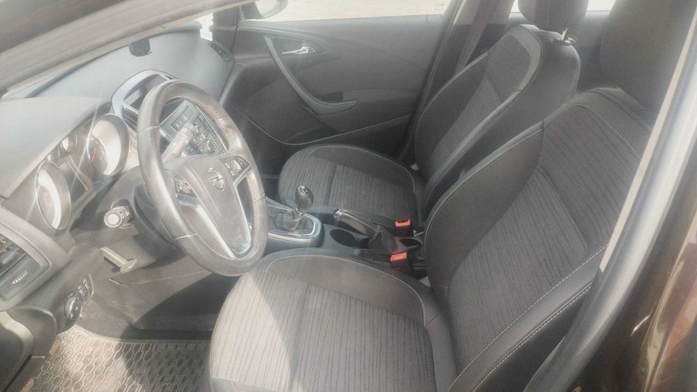 Opel Astra Notchback 2016