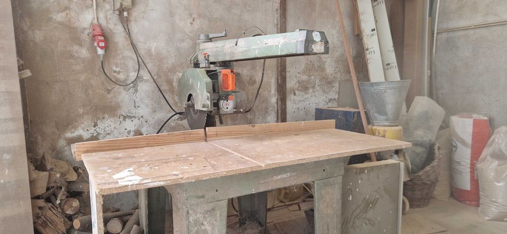 Maquina carpintaria Radial DeWALT