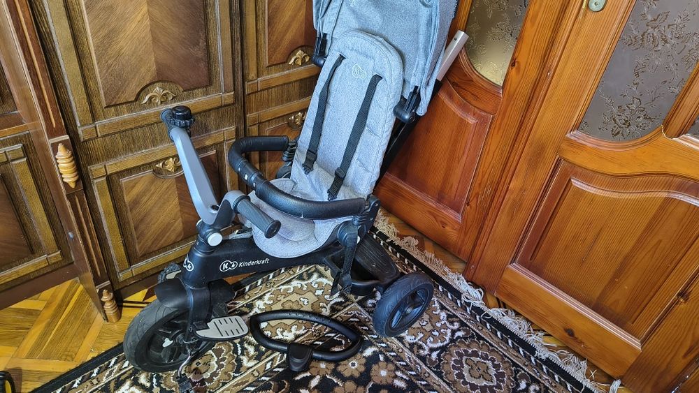 Триколісний велосипед Kinderkraft Easytwist