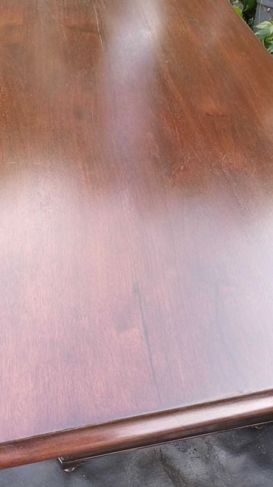 Stare masywne biurko dwustronne z drewna mahoniowego