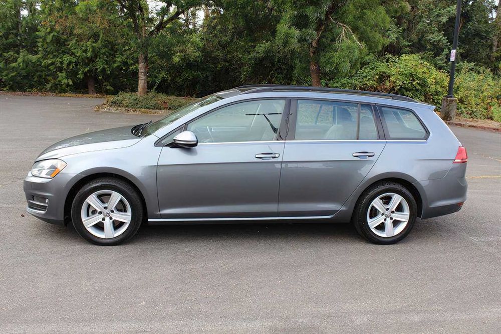 Volkswagen Golf Sportwagen Tdi S      2015