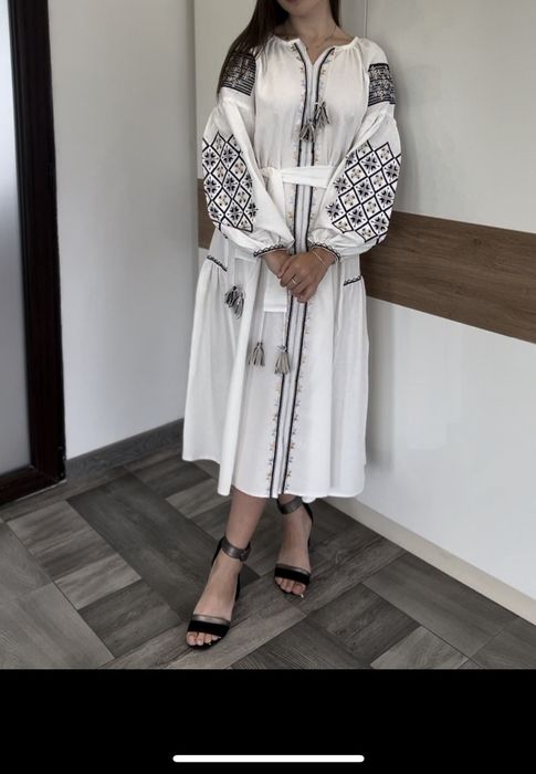 Вишита сукня , вишиванка