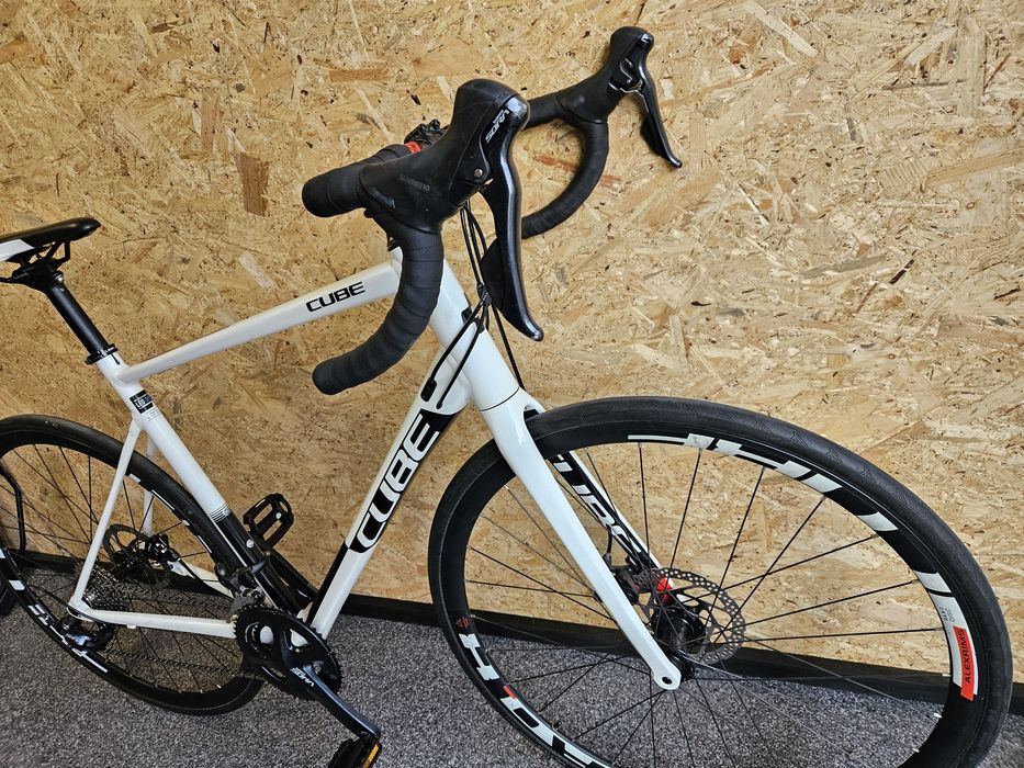 CUBE ATTAIN pro rower szosowy szosa DISC