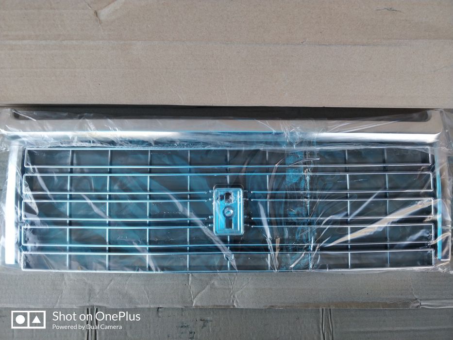 Решетка радиатора ВАЗ 2107