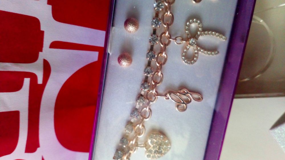 Bransoletka+kolczyki Guess-Oryginalny