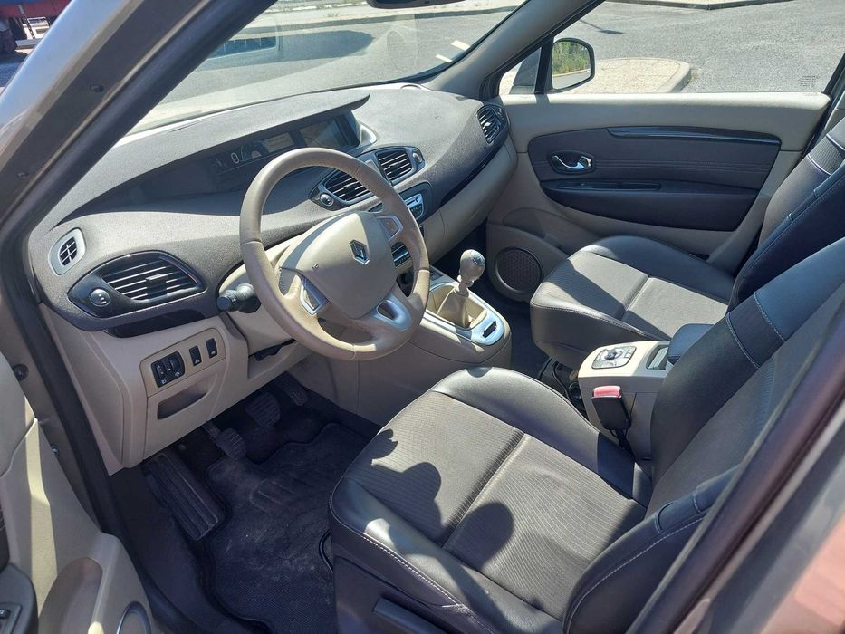 Renault Grand Scenic 3 1.6 DCI 130cv Luxe 7 Lugares