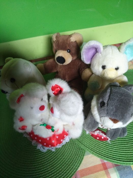 Zabawki pluszaki .