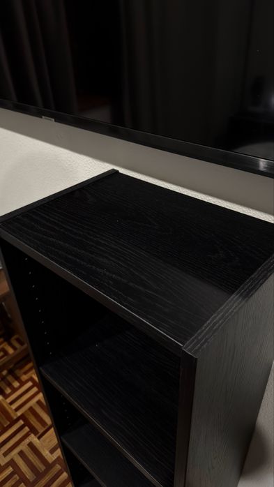 Estante BILLY  preto efeito carvalho