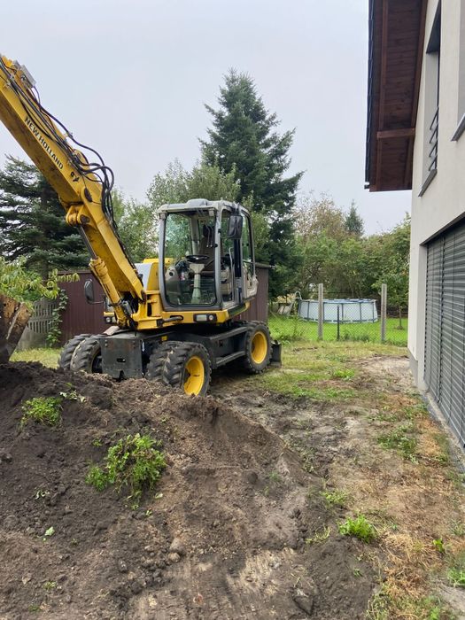 Usługi koparko-ładowarka, koparką obrotową, minikoparką, wykopy