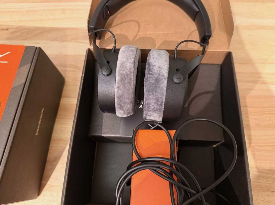 beyerdynamic DT 900 PRO X