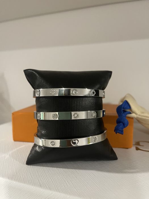 Conjunto de pulseiras de luxo