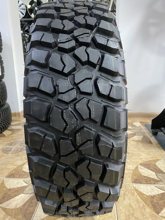 255/75/17 111/108Q BFGoodrich Mud-Terrain T/A