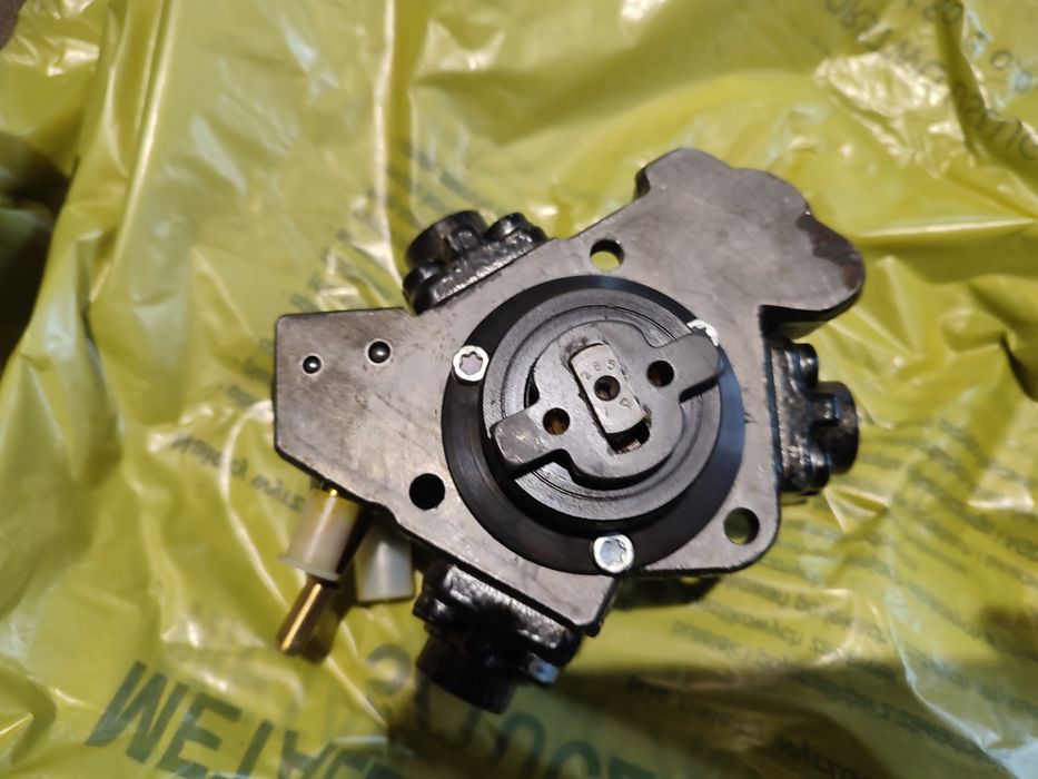 Nowa  Pompa wtryskowa  Fiat Opel 1.3 JTD CDTI