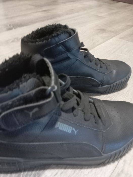 Кросівки Puma для дівчинки 35 розмір