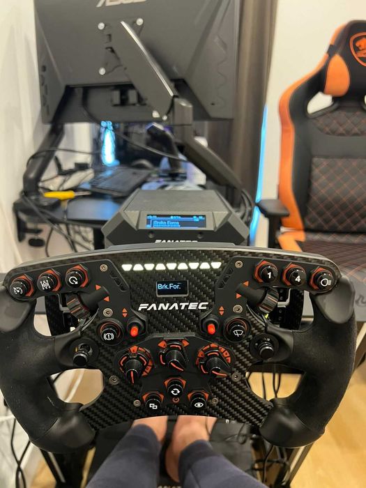 Cockpit Nitro E-Racer com Fanatec DD2 25nm