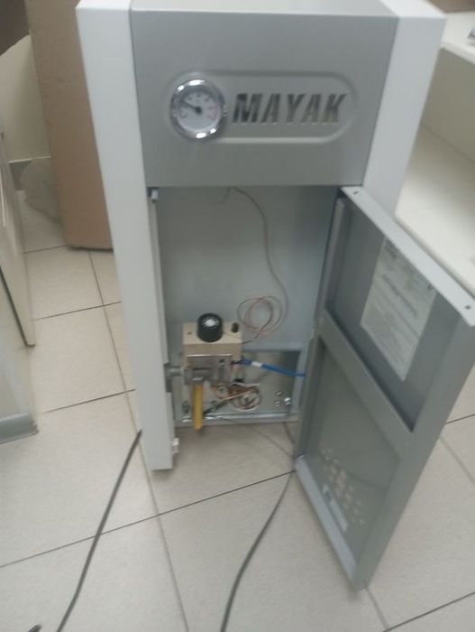 Котел газовый Маяк АОГВ-8КС новый