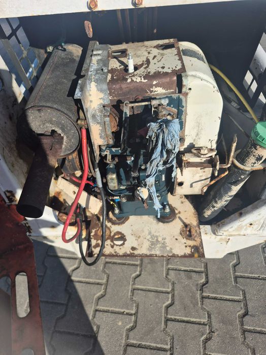 Mini Ładowarka BOBCAT 310 Uszkodzony silnik