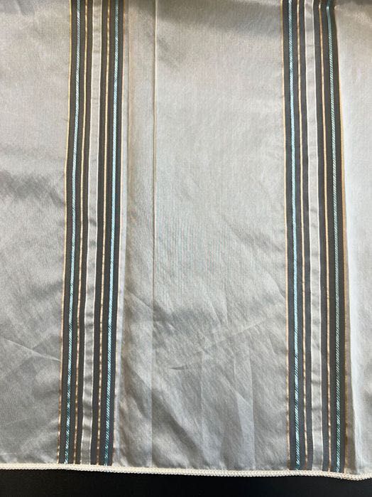 Firana/tkanina organza kremowa z pionowymi pasami