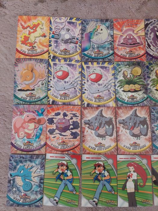 Pokemon - Topps Trading Cards