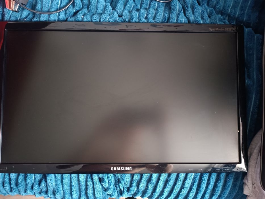 Монітор SAMSUNG  22 дюйма